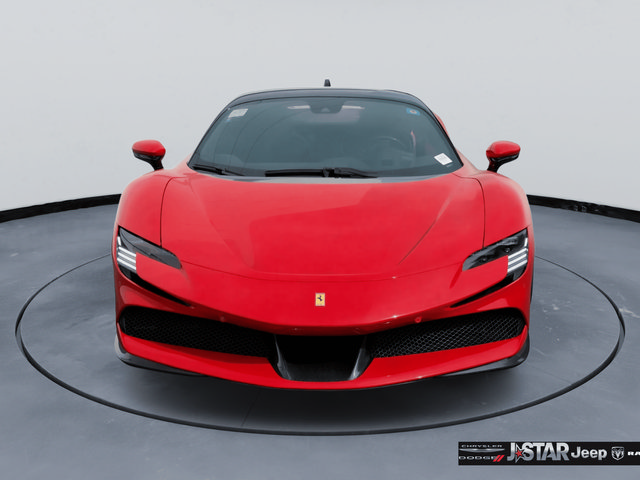 Used 2022 Ferrari SF90 Stradale AWD/4WD image 2