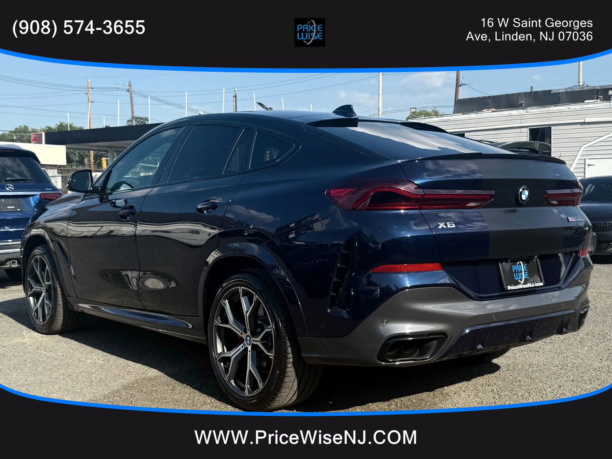 Used 2021 BMW X6 M50i w/ Executive Package image 4