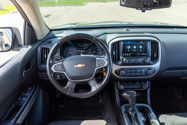 Used 2020 Chevrolet Colorado LT AWD/4WD image 14