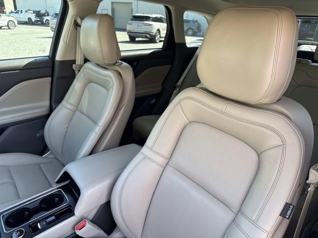 Certified 2020 Lincoln Corsair Reserve image 21