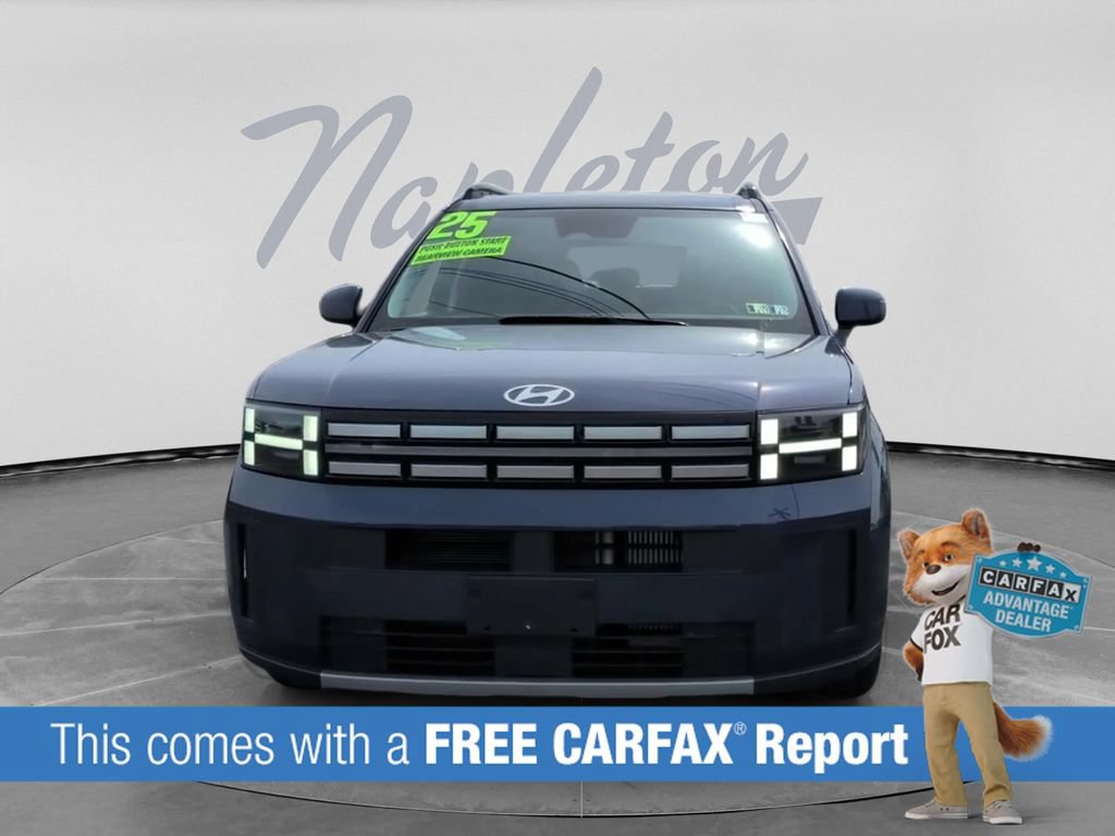 Used 2025 Hyundai Santa Fe SEL AWD/4WD image 2