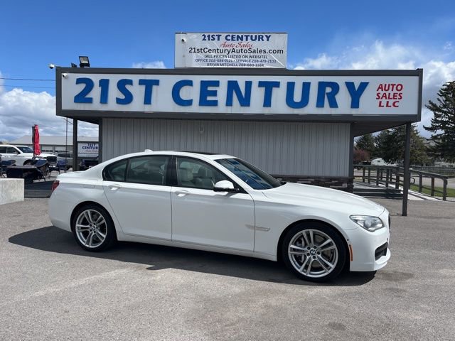 Used 2015 BMW 750i RWD image 1