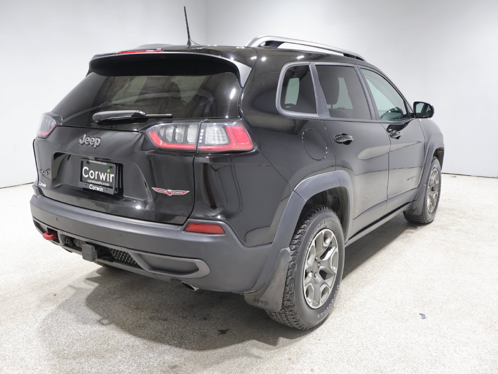 Used 2021 Jeep Cherokee Trailhawk w/ Comfort/Convenience Group AWD/4WD image 2
