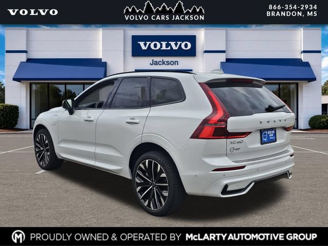 New 2026 Volvo XC60 T8 Ultra w/ Protection Package Premier AWD/4WD image 3