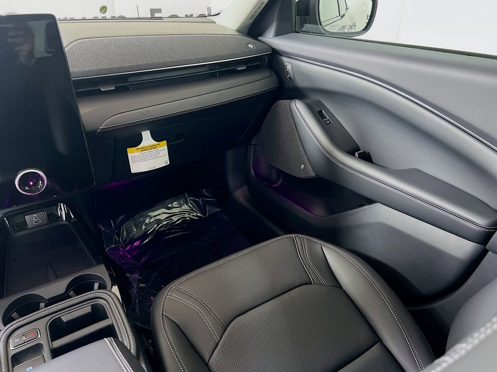 New 2026 Ford Mustang Mach-E Premium image 28