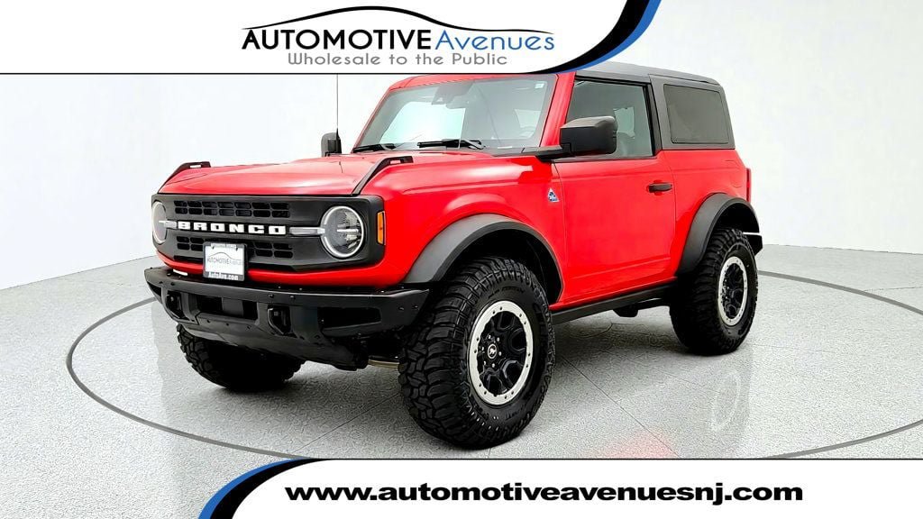 Used 2023 Ford Bronco Black Diamond w/ Sasquatch Package AWD/4WD image 1