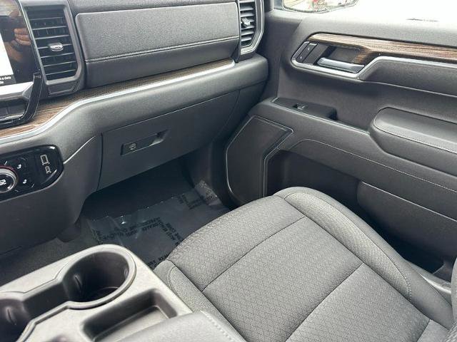 Used 2022 Chevrolet Silverado 1500 RST image 15