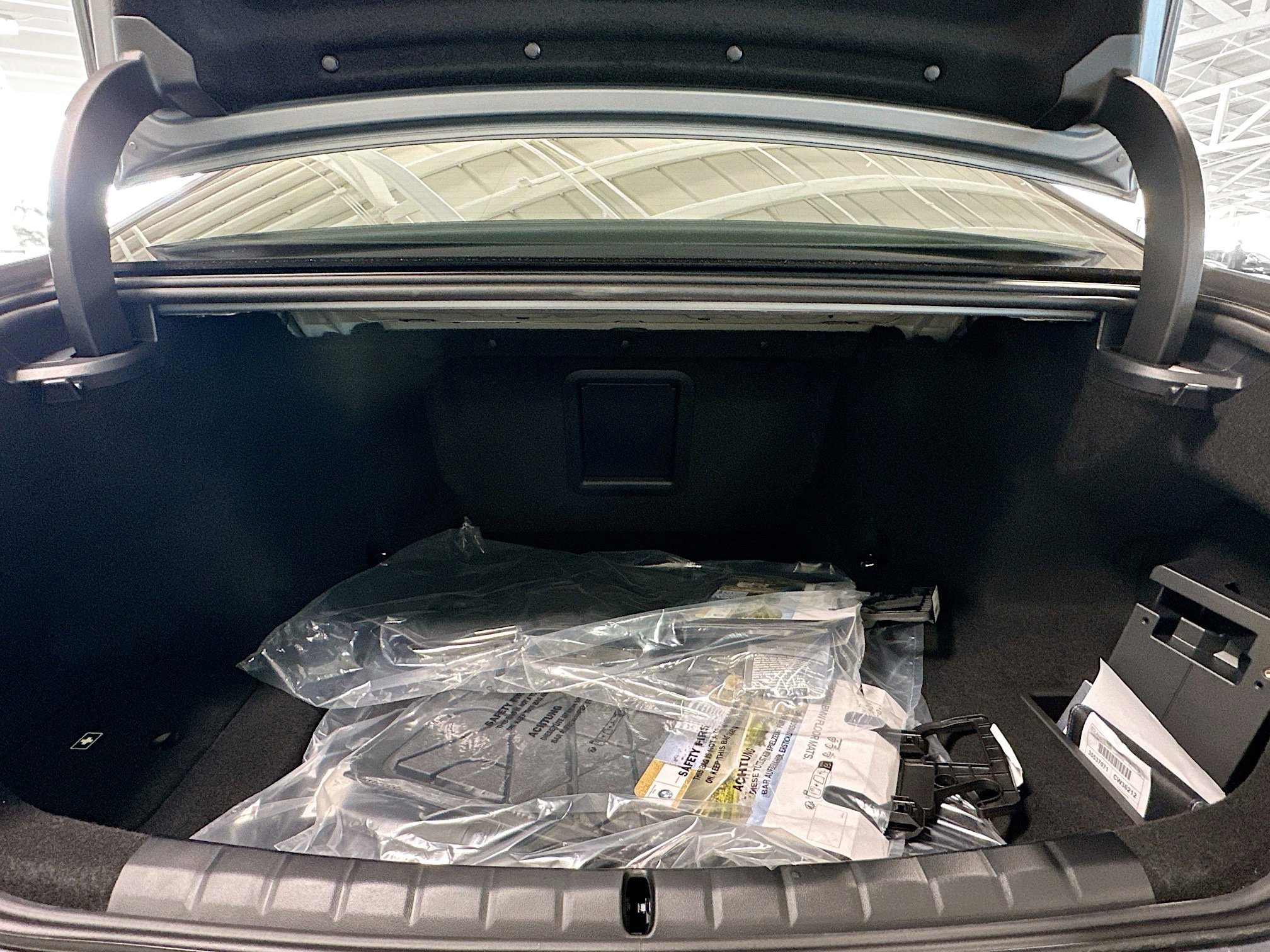 New 2026 BMW 760i xDrive w/ Executive Package image 22