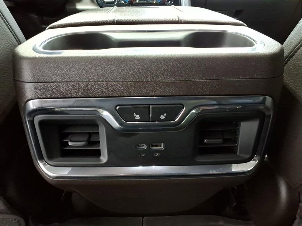 Used 2025 GMC Sierra 2500 Denali w/ Denali Reserve Package AWD/4WD image 28