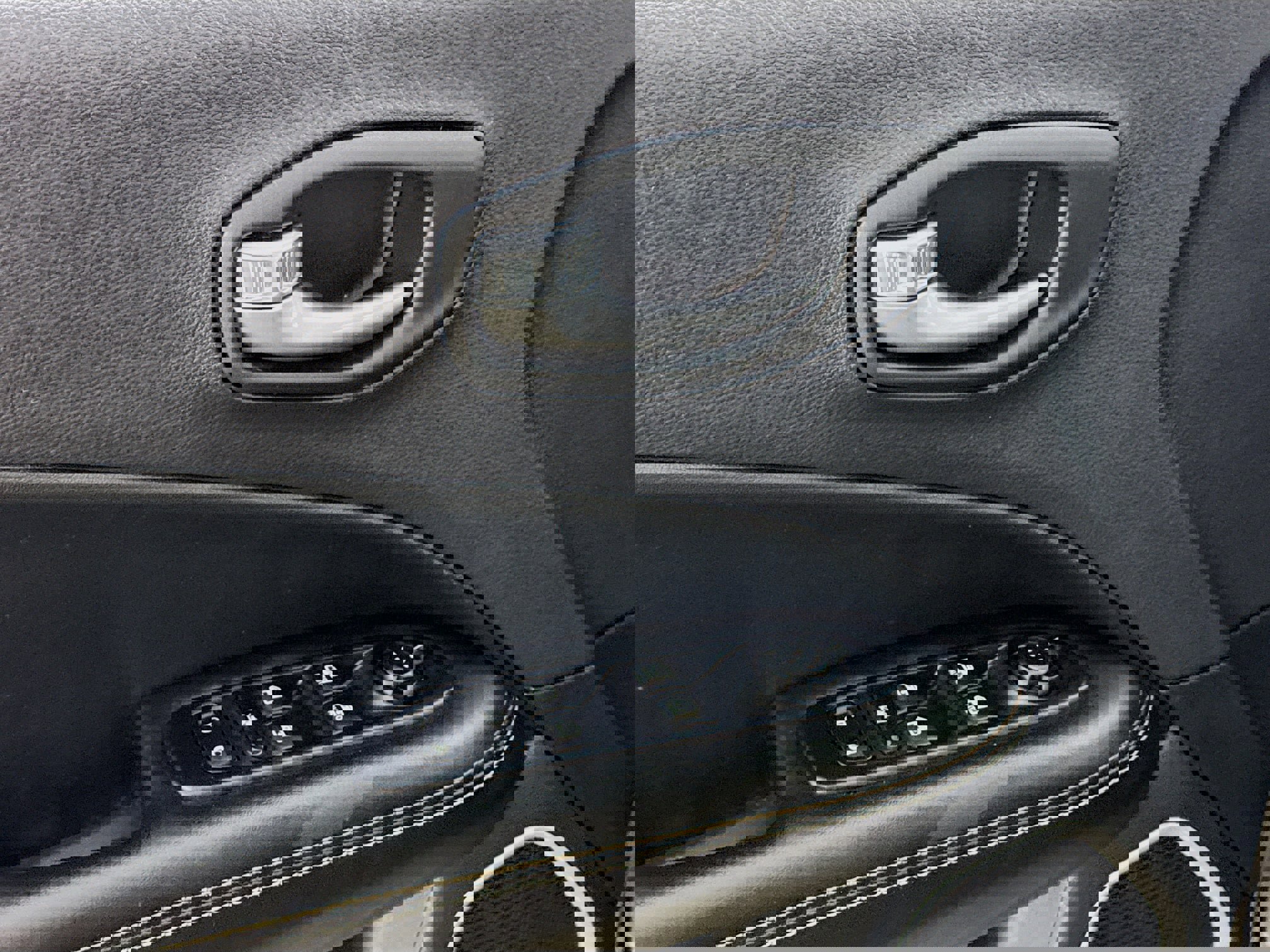 Used 2019 Jeep Compass Latitude w/ Cold Weather Group image 19