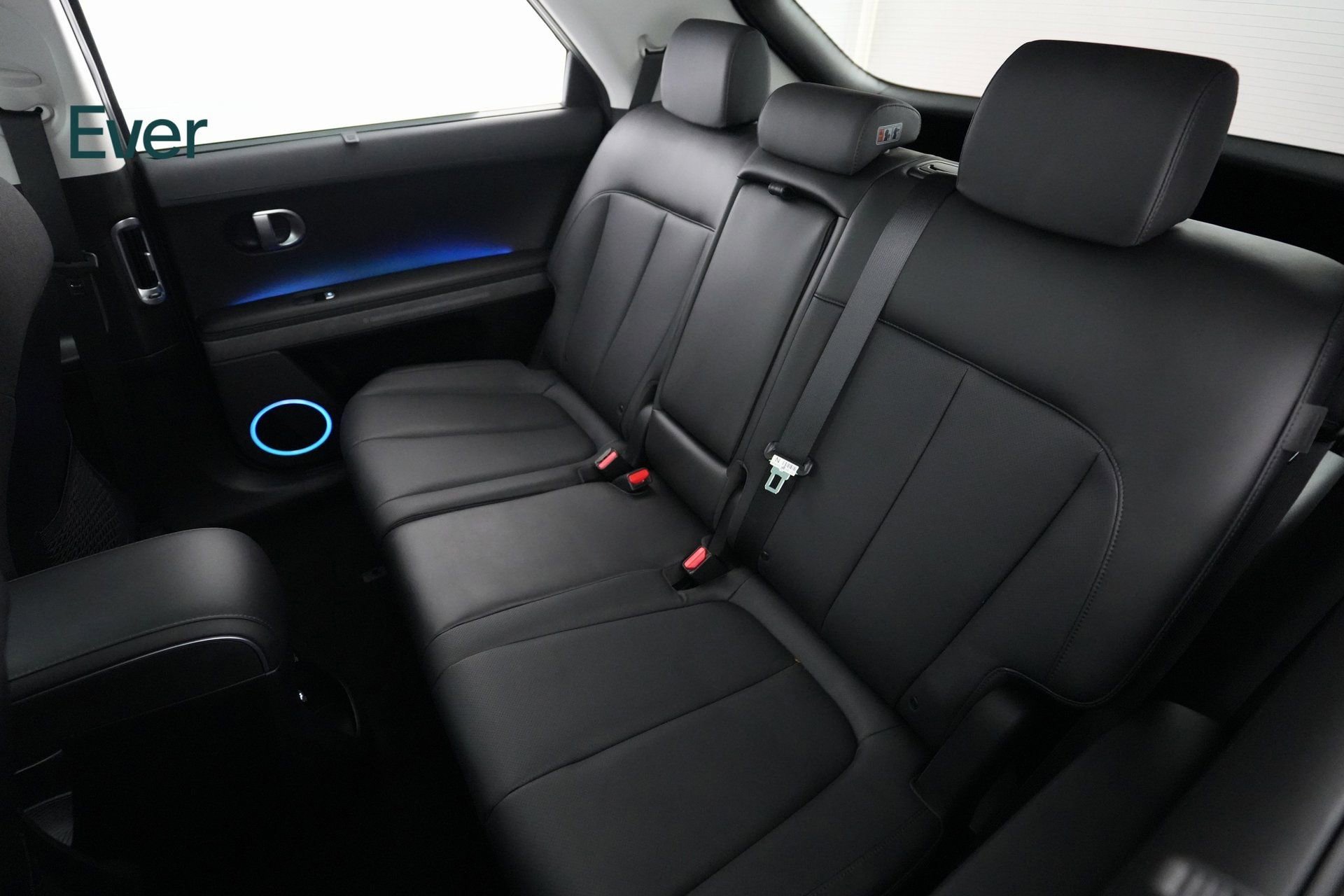 Used 2024 Hyundai Ioniq 5 Limited image 8