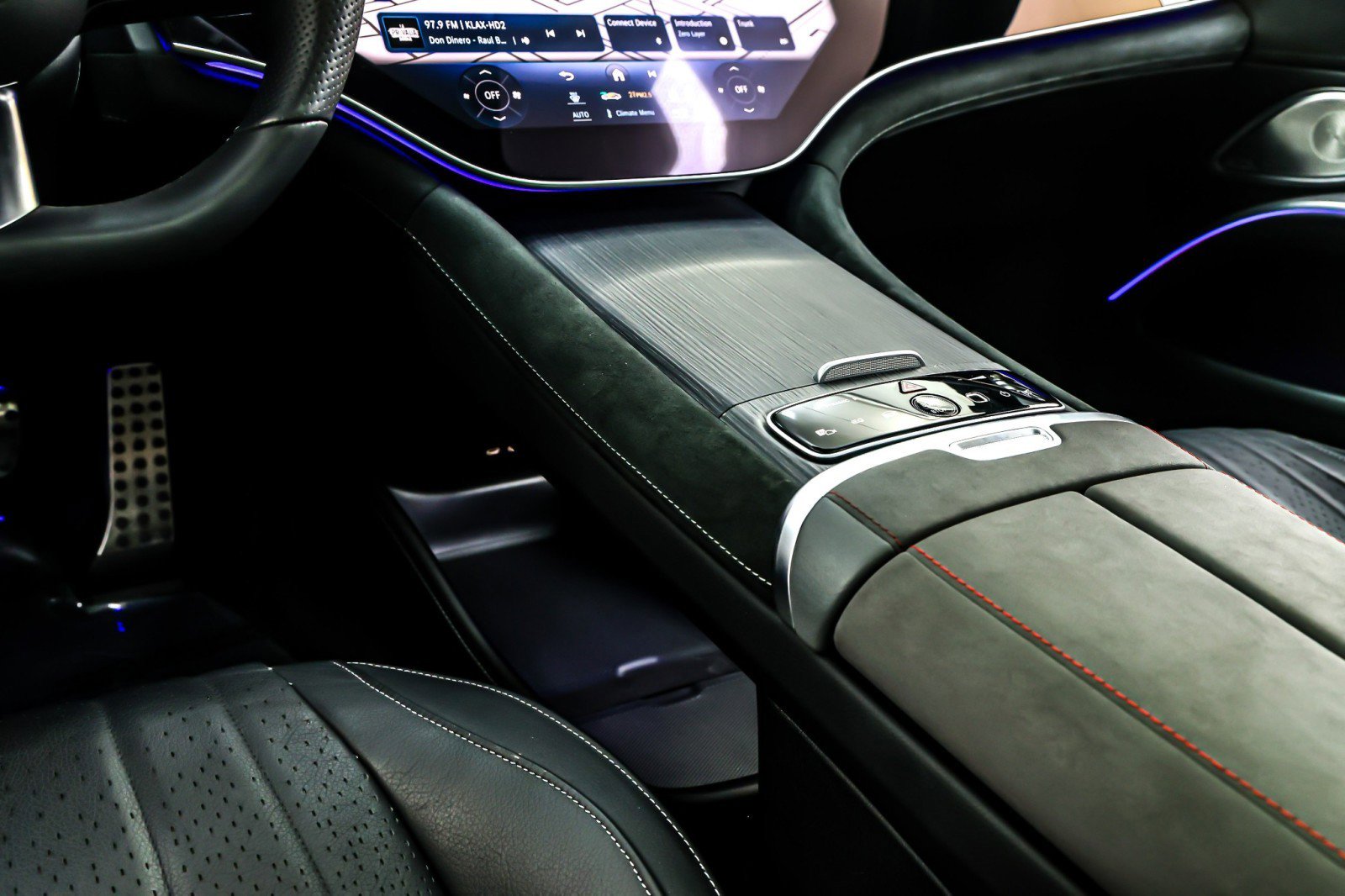 Certified 2022 Mercedes-Benz EQS 580 4MATIC Sedan image 7