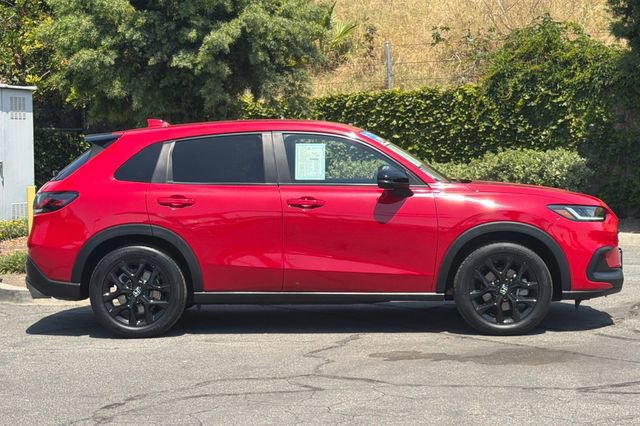 Certified 2023 Honda HR-V Sport image 3