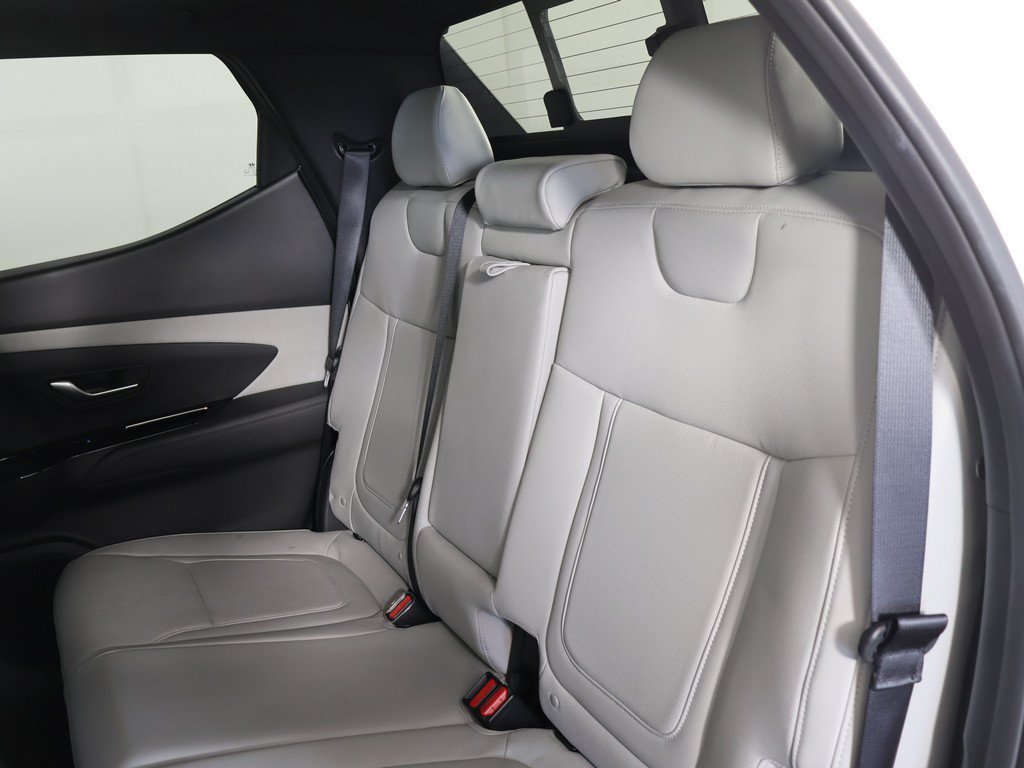 Certified 2025 Hyundai Santa Cruz SEL AWD/4WD image 29