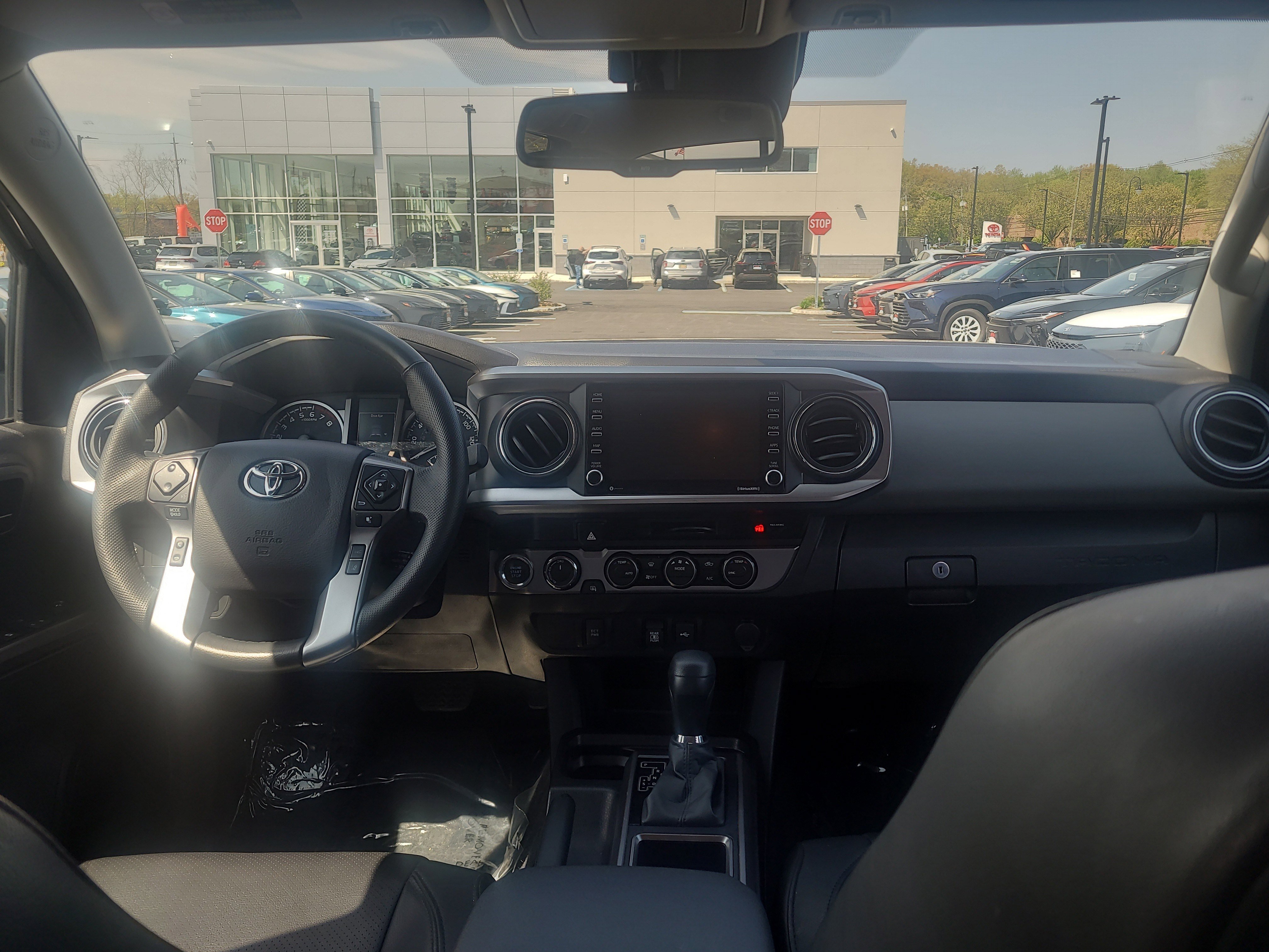 Certified 2023 Toyota Tacoma SR5 w/ SX Package AWD/4WD image 18