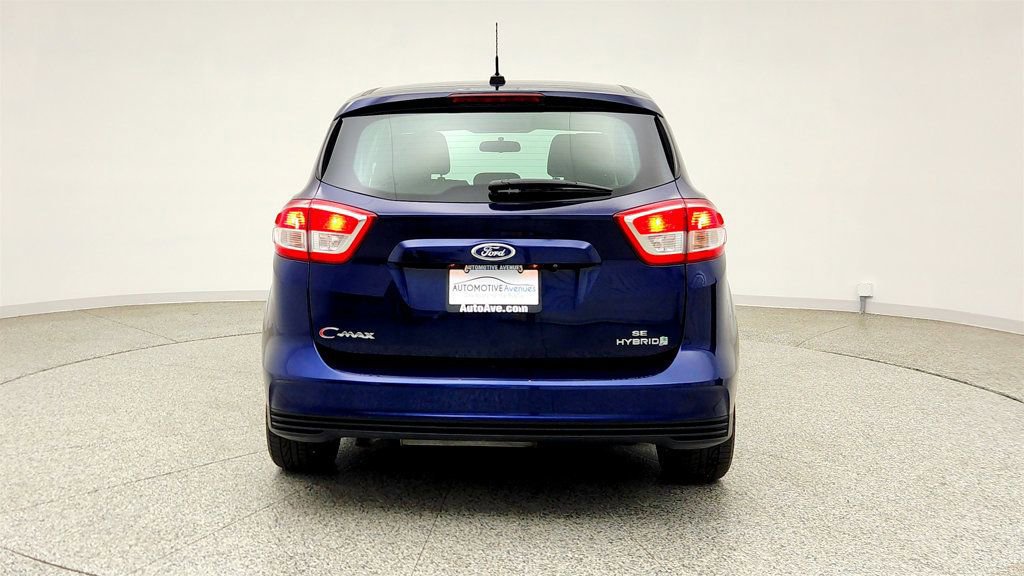 Used 2017 Ford C-MAX SE w/ Cold Weather Package FWD image 6
