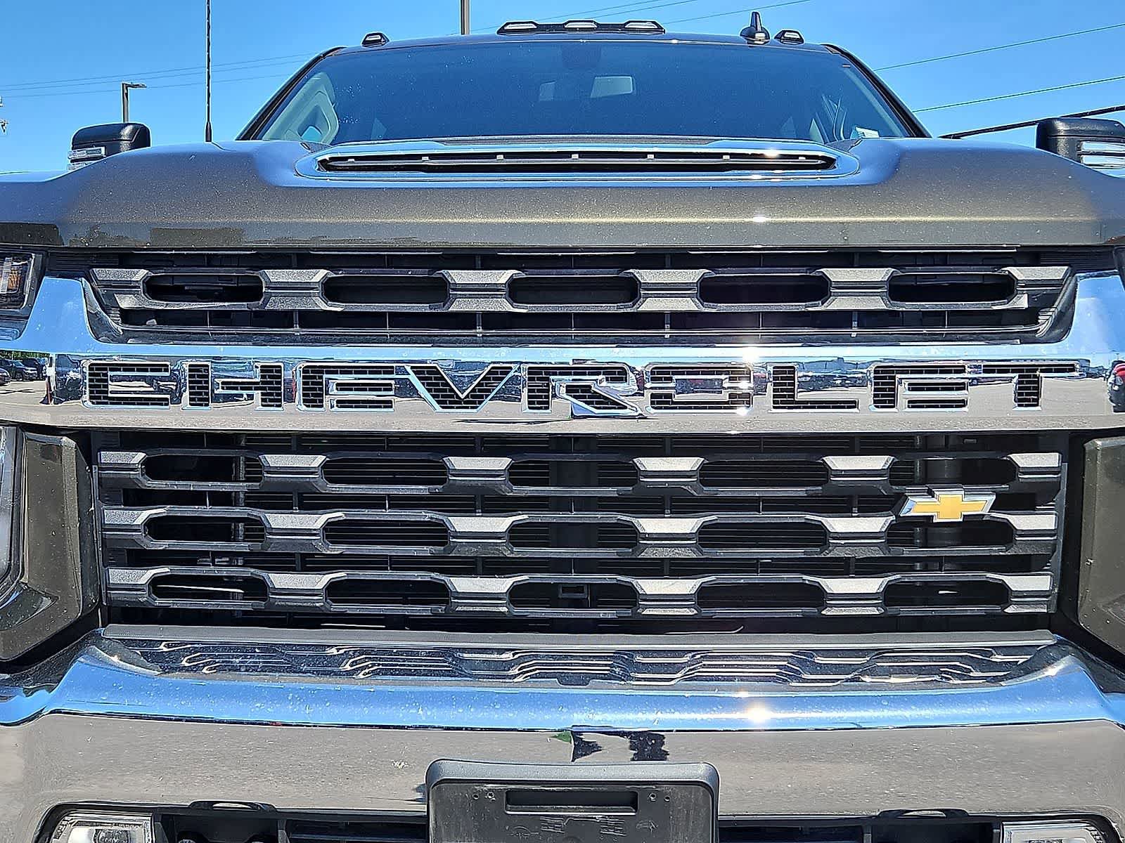 Used 2022 Chevrolet Silverado 2500 LT w/ Convenience Package AWD/4WD image 34