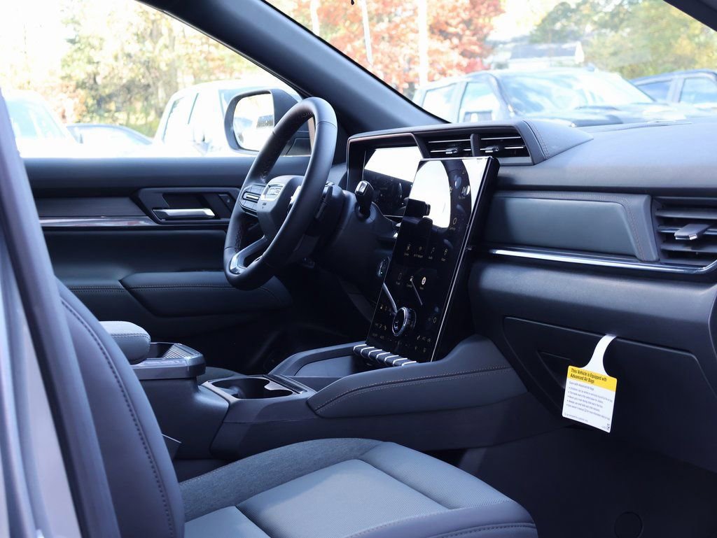 New 2026 GMC Terrain AT4 w/ LPO, Black Badging Package image 35