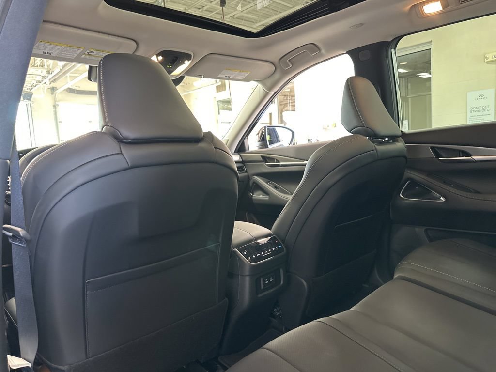 New 2027 INFINITI QX60 Luxe w/ Cargo Package AWD/4WD image 33