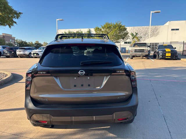 Used 2026 Nissan Kicks SV w/ SV Premium Package AWD/4WD image 6