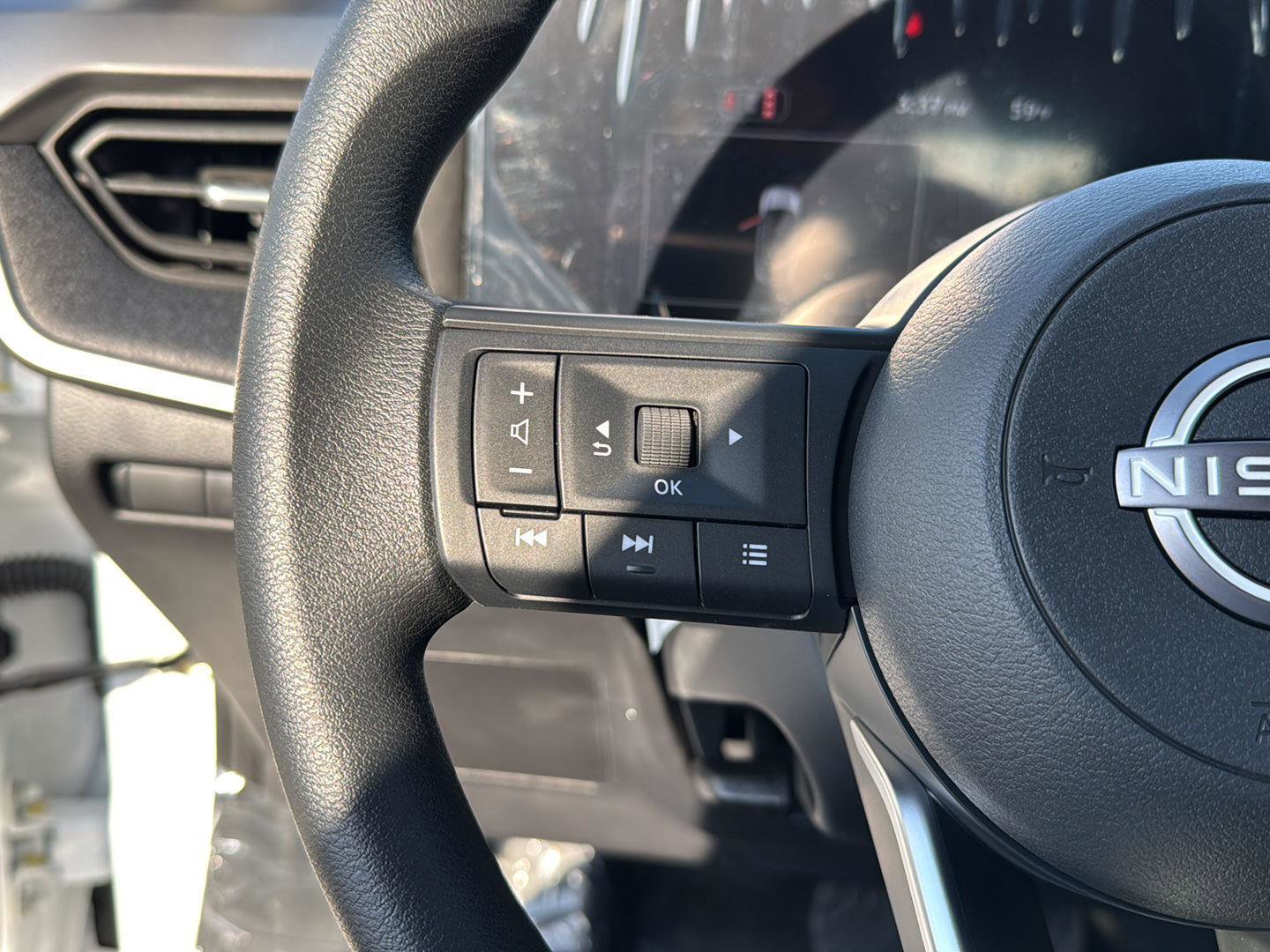 New 2026 Nissan Kicks S FWD image 18