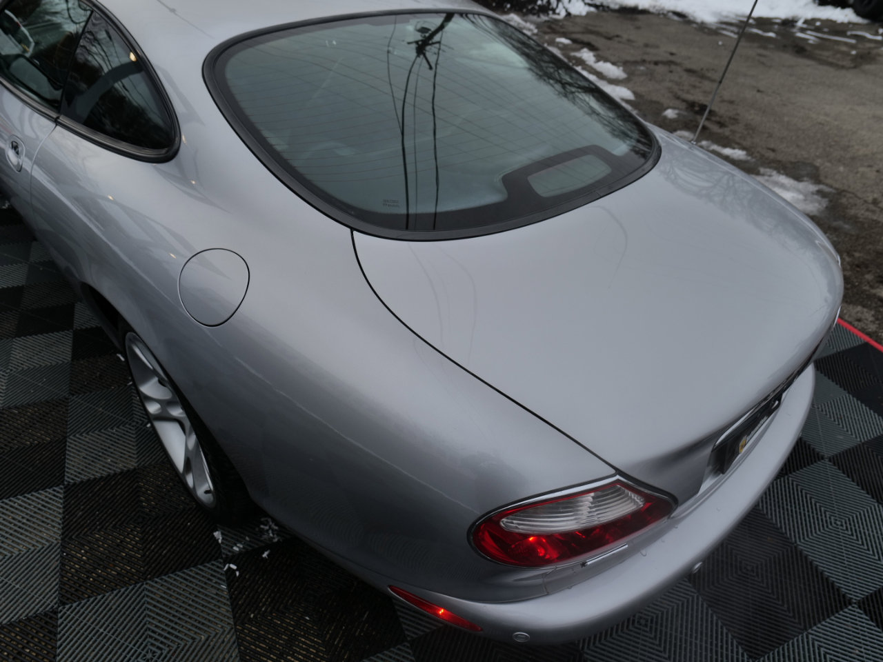 Used 2004 Jaguar XK8 Coupe image 79
