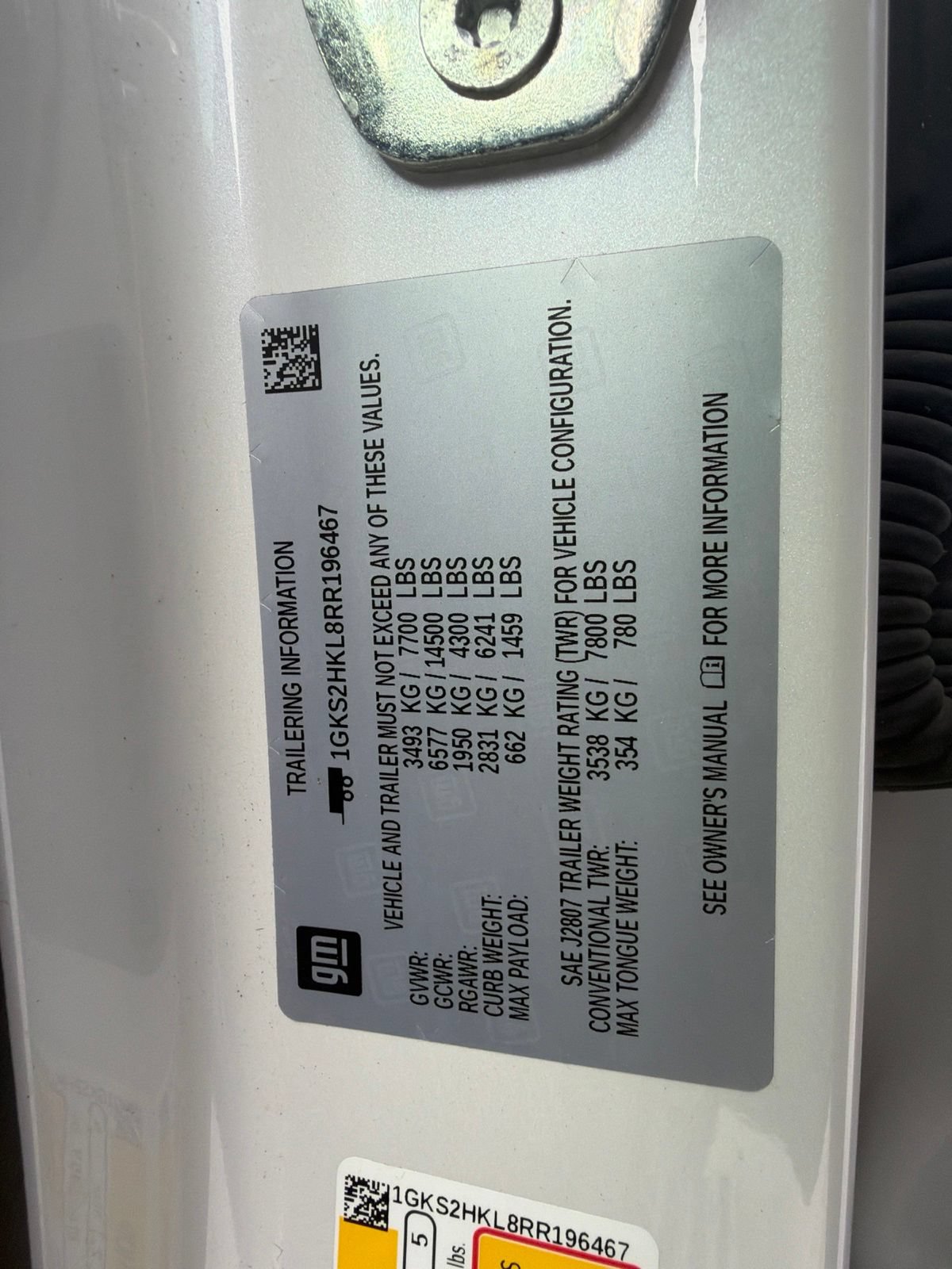 Used 2024 GMC Yukon XL AT4 w/ Technology Package AWD/4WD image 39