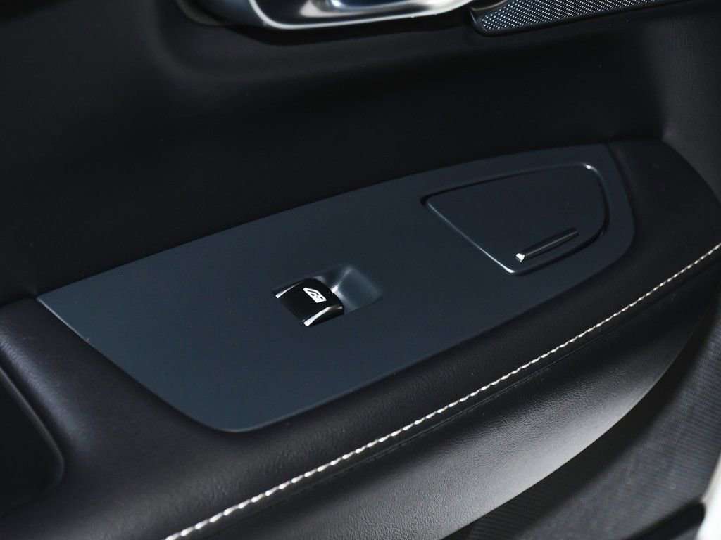 Used 2023 Volvo S90 B6 Ultimate w/ Protection Package image 13