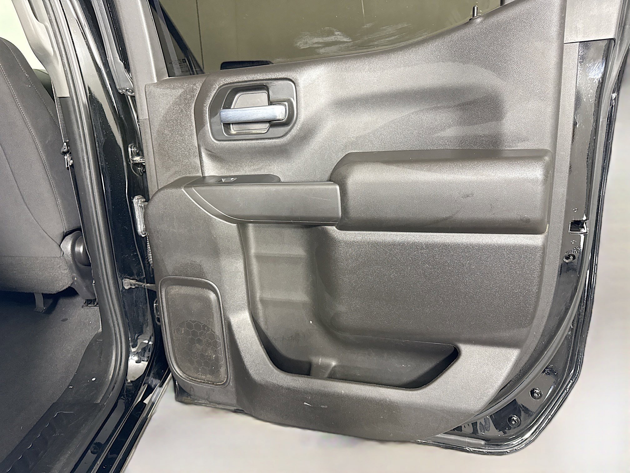Used 2022 Chevrolet Silverado 1500 Custom RWD image 26