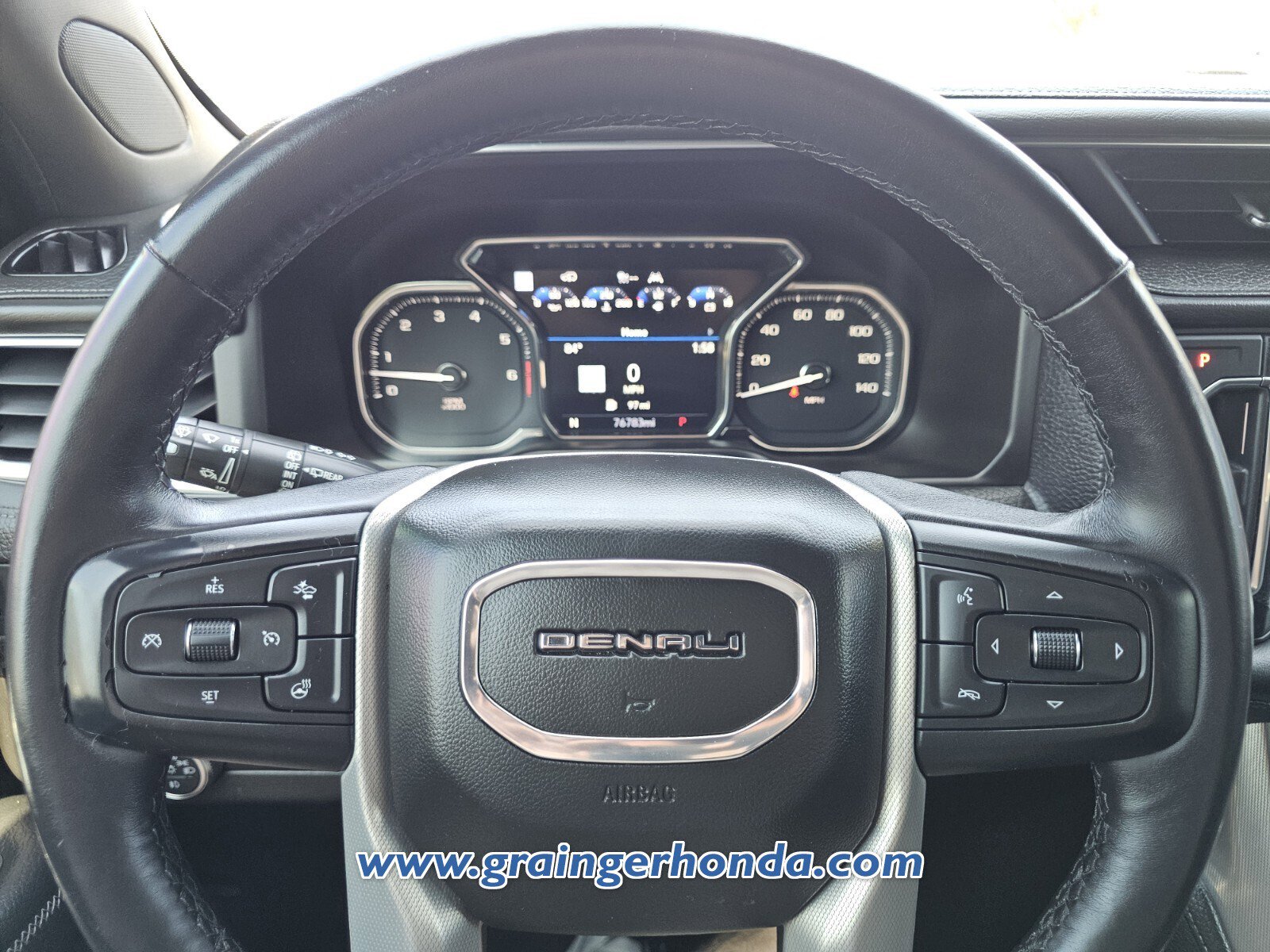 Used 2021 GMC Yukon XL Denali w/ Denali Ultimate Package image 19