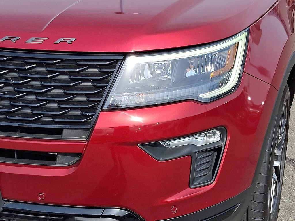 Used 2018 Ford Explorer Sport w/ Equipment Group 401A image 10