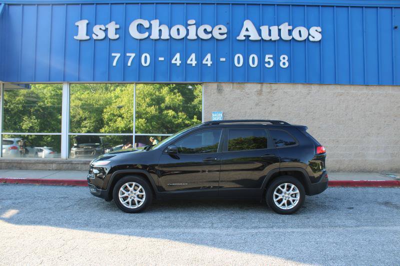Used 2017 Jeep Cherokee Sport FWD image 7