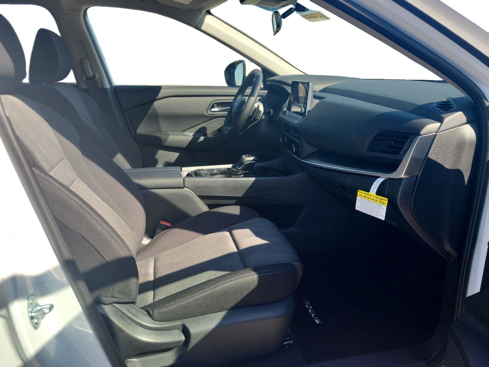 New 2026 Nissan Rogue SV image 25