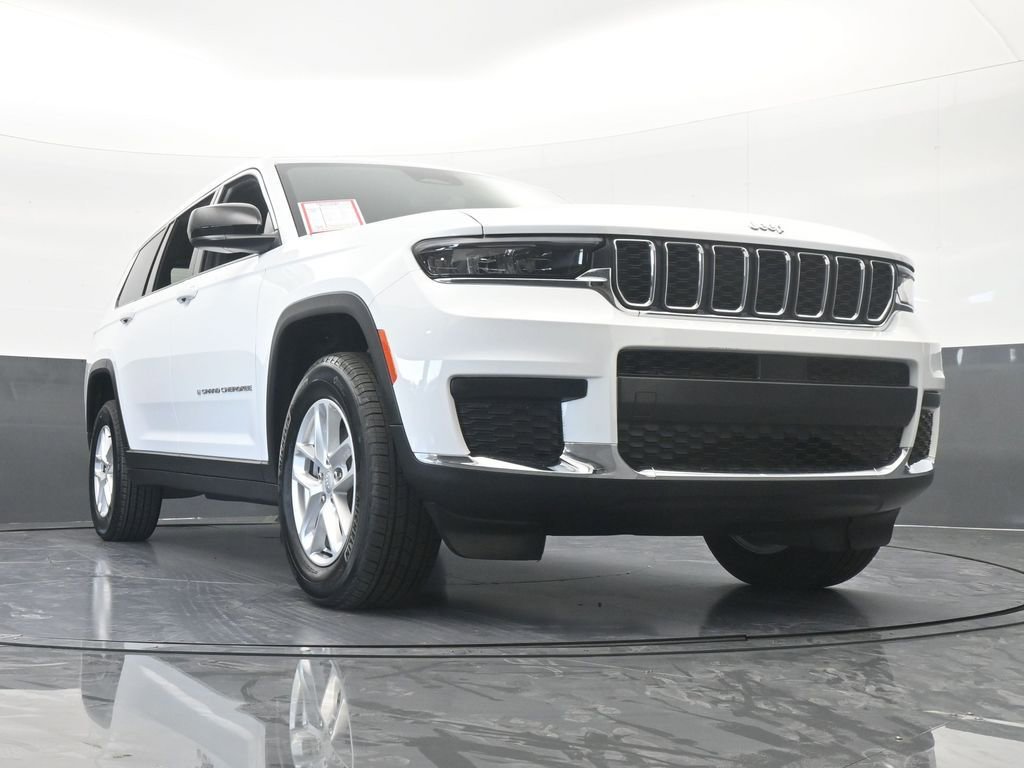 Used 2024 Jeep Grand Cherokee L Laredo image 60