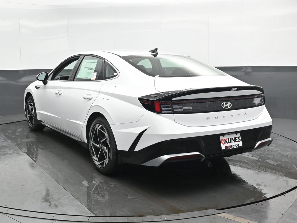 New 2026 Hyundai Sonata SEL FWD image 10
