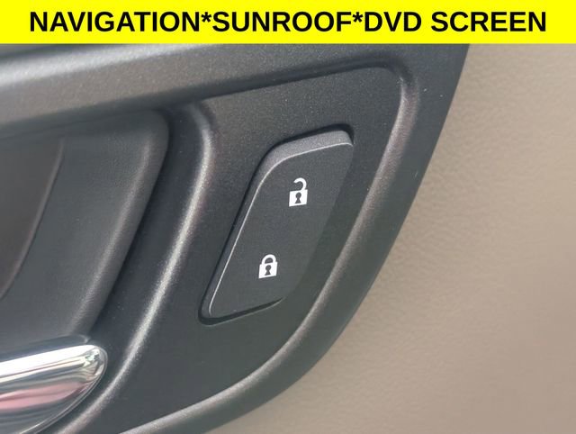 Used 2019 Chevrolet Suburban LT image 11