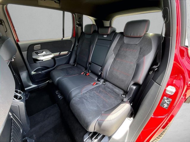 New 2026 Mercedes-Benz GLB 250 image 12