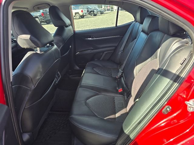 Used 2023 Toyota Camry XLE image 14