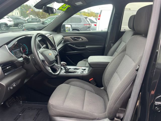 Used 2023 Chevrolet Traverse LT image 10