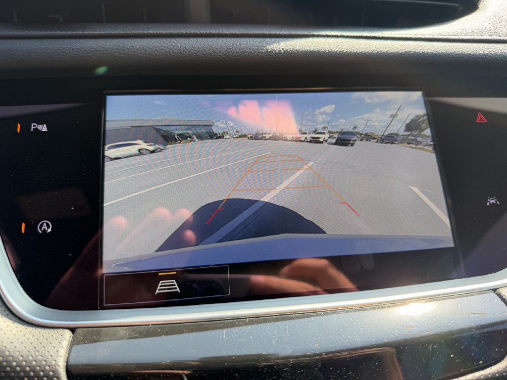 Used 2024 Cadillac XT6 Luxury FWD image 20