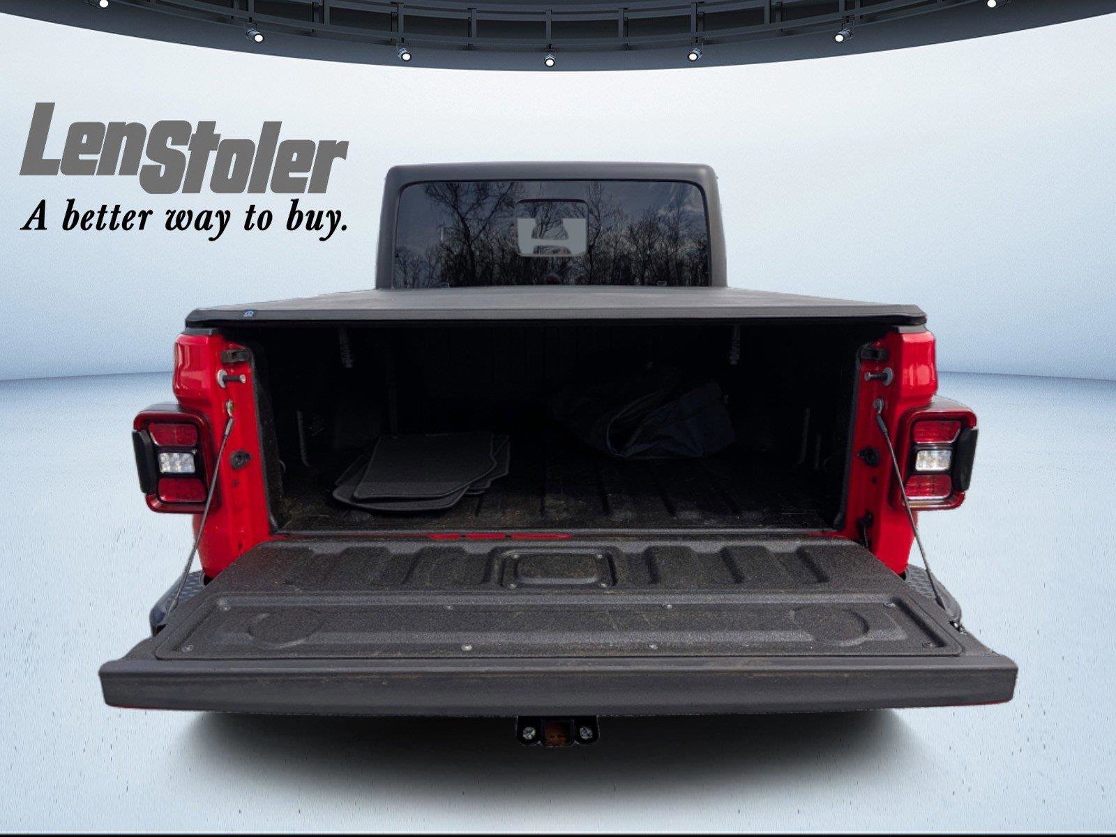 Used 2020 Jeep Gladiator Overland image 12