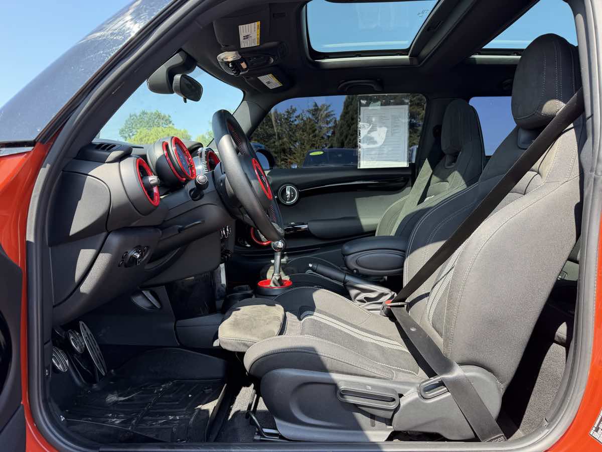 Used 2019 MINI Cooper John Cooper Works w/ Storage Package FWD image 10