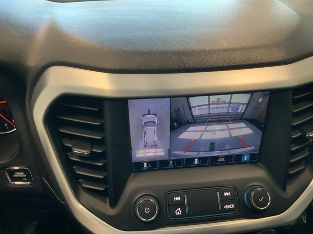Used 2023 GMC Acadia SLT w/ Technology Package image 4