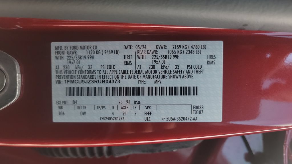 Used 2024 Ford Escape Platinum AWD/4WD image 25