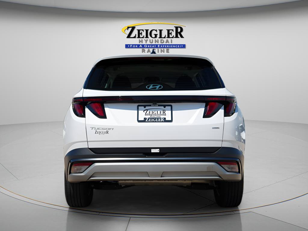 Used 2025 Hyundai Tucson SE AWD/4WD image 6
