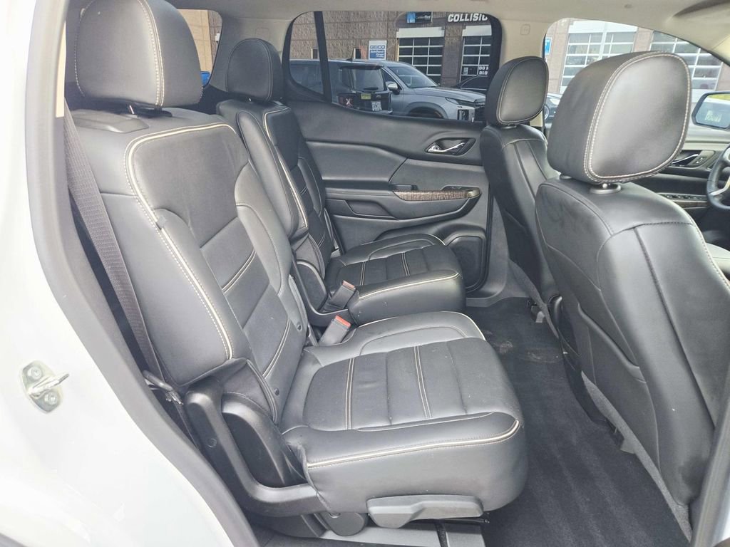 Used 2023 GMC Acadia Denali w/ Denali Ultimate Package AWD/4WD image 17