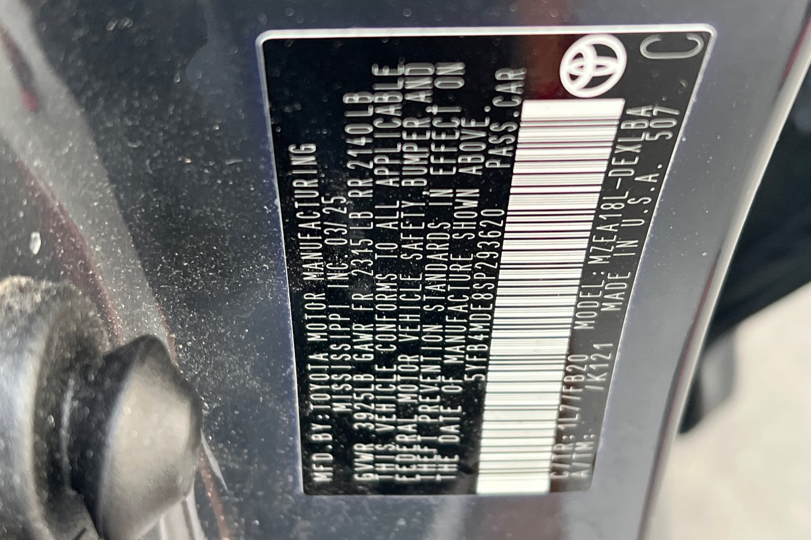 Used 2025 Toyota Corolla LE FWD image 31