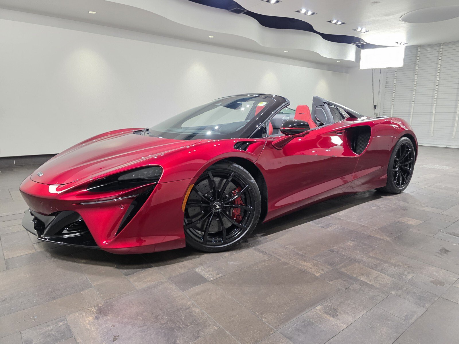 New 2026 McLaren Artura Spider RWD image 1
