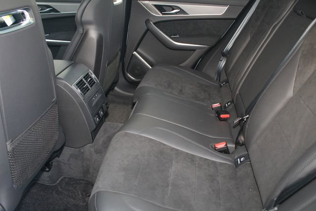 New 2026 Jaguar F-PACE SVR image 5