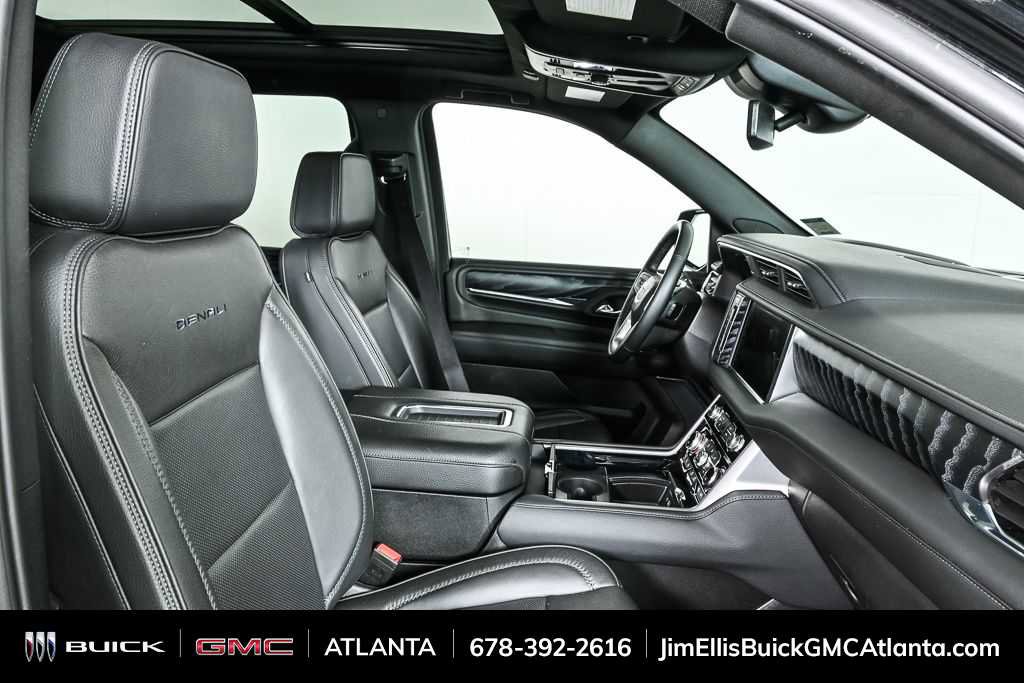 Used 2024 GMC Yukon XL Denali image 24
